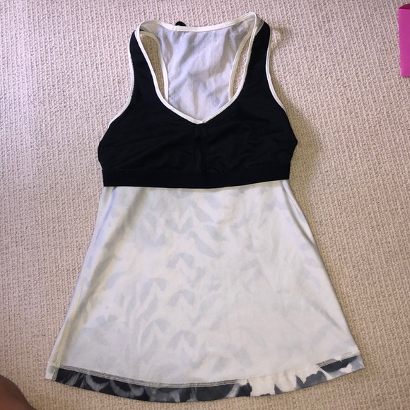 Lululemon tank - Picture 4 of 5